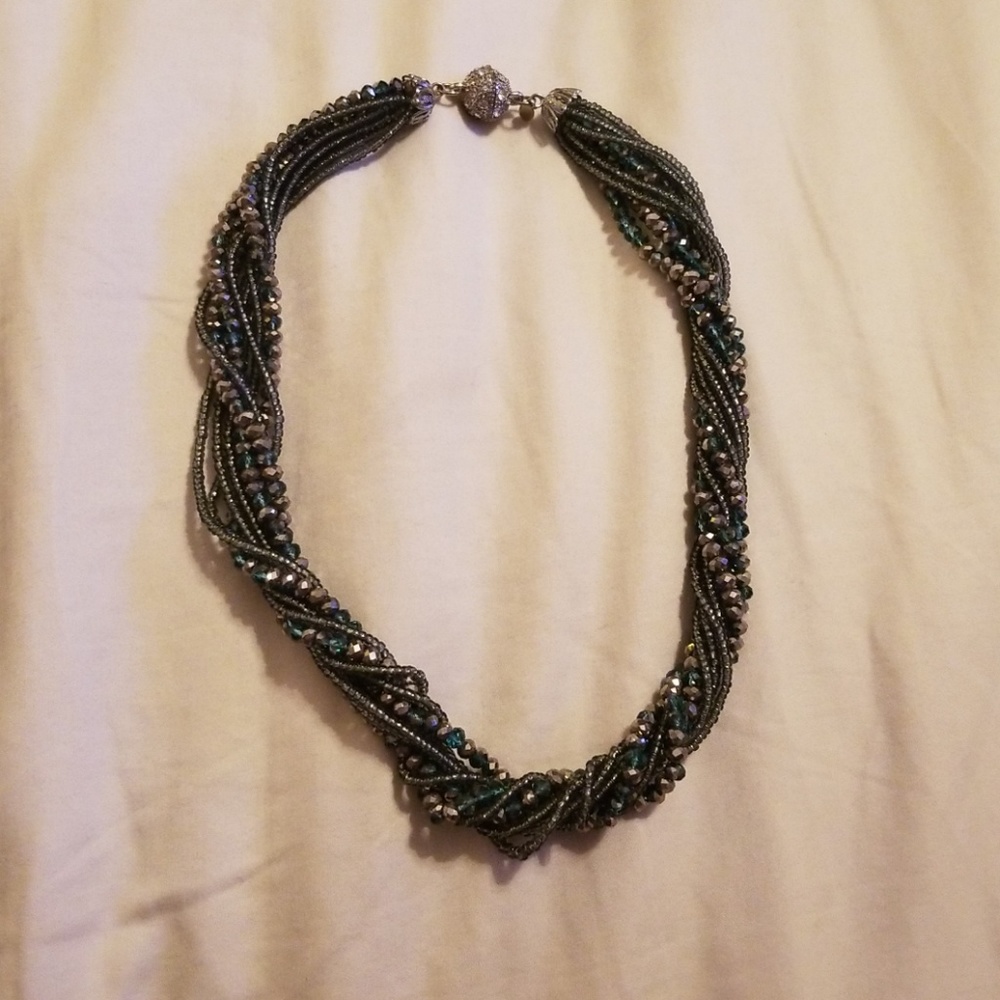 Premier designs necklace